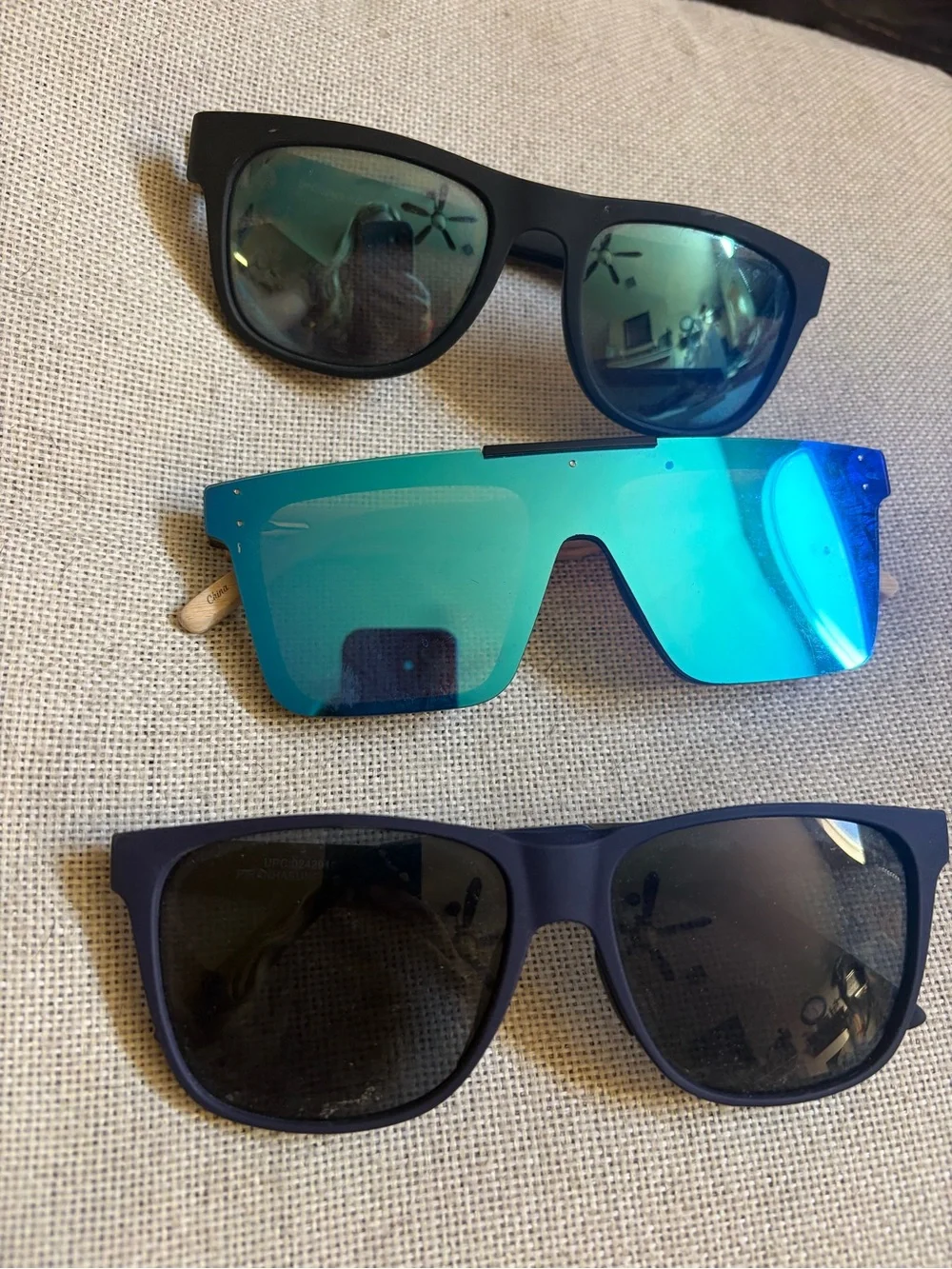 Piranha three sunglasses